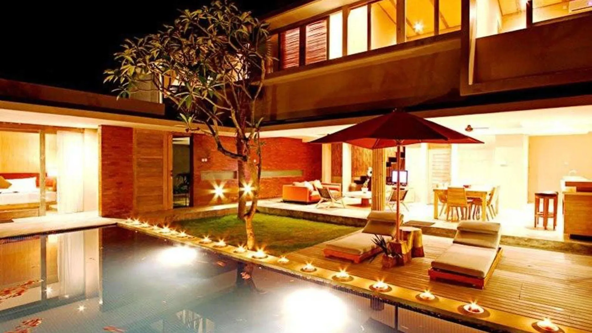 The Grove Bumbak Villa Kuta Lombok